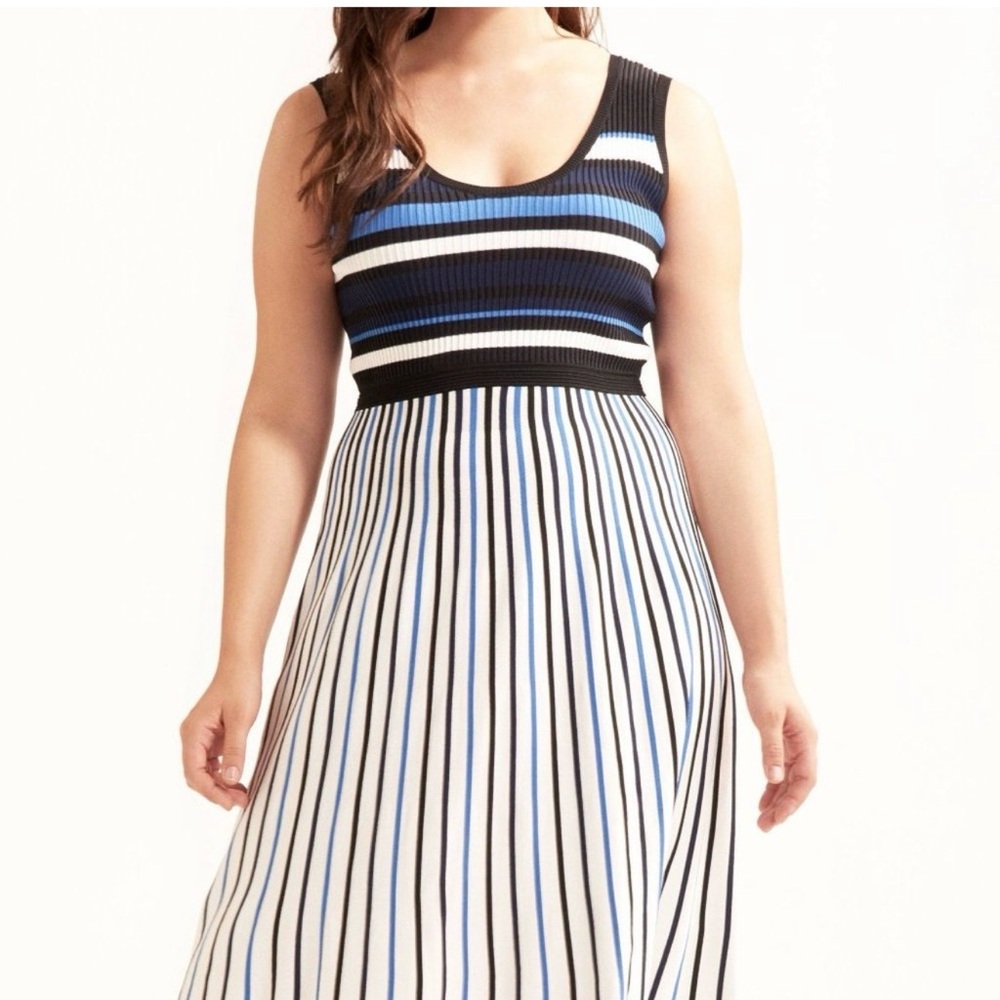 Tanya Taylor Navy/White Iolanda  1x